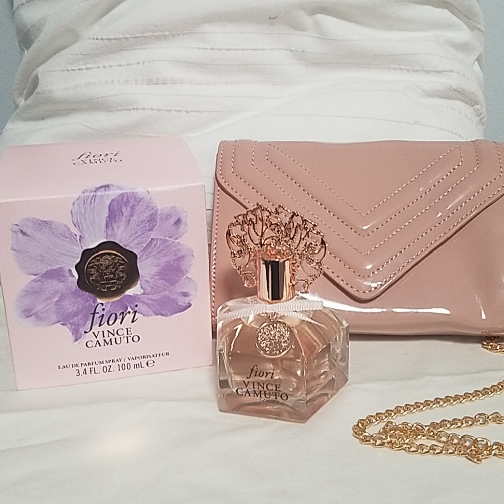 Aldo clutch w/BONUS